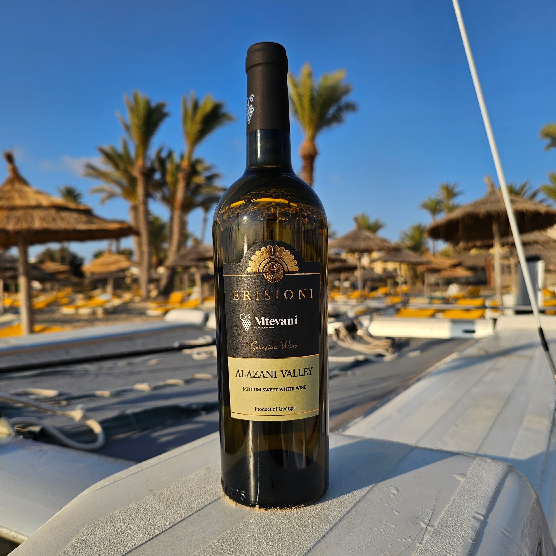 Alazani Valley 2024 lieblicher Weißwein – perfekt zu Hähnchenbrust, Zucchini-Quiche, Spargel oder mildem Käse, harmonisch und frisch