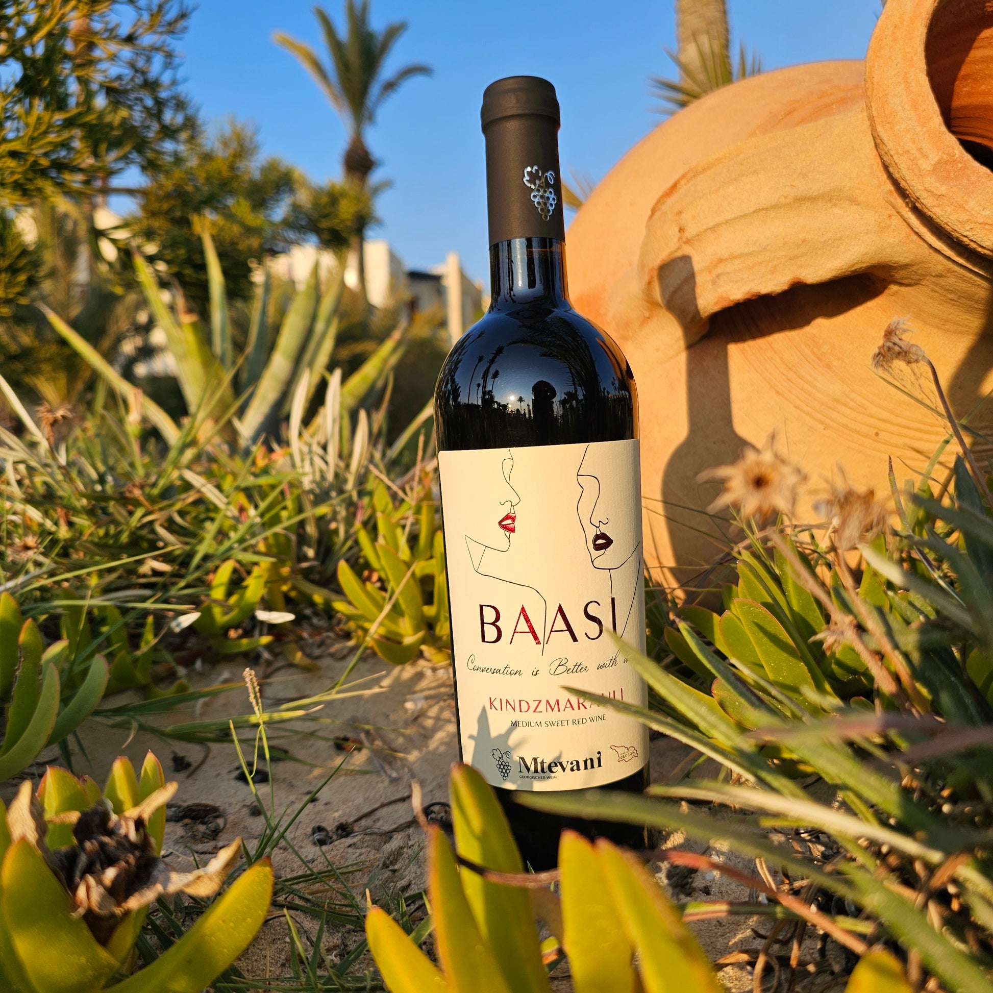 Kindzmarauli Rotwein BAASI – georgischer Premiumwein als edles Geschenk oder für besondere Genussmomente