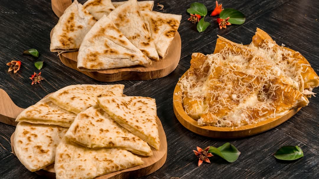 Imeruli Kachapuri – traditionelles georgisches Käsebrot