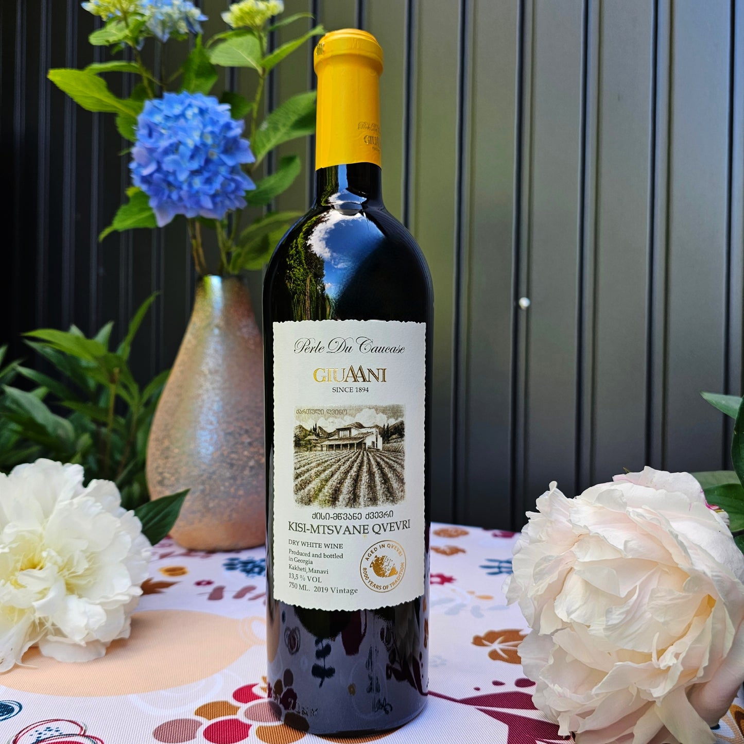 Giuaani Qisi Mtsvane Qvevri 2019 – Aromatischer Orangewein aus Georgien