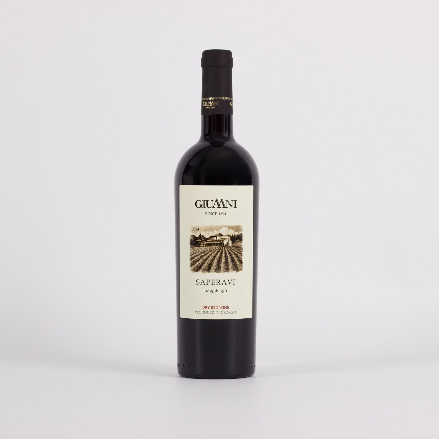 Saperavi Giuaani 2022 – trockener Rotwein aus Manavi, Sagarejo, Georgien, dunkelrubinrot mit Aromen von schwarzen Beeren und Kirschen